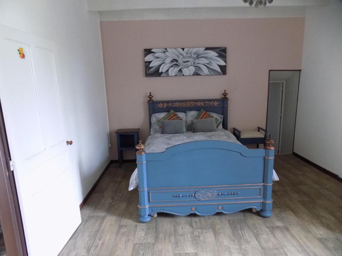 La Maisonnette Les Adjots Bagian luar foto